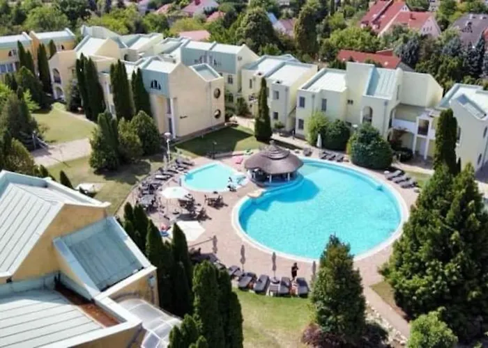 Art Gallery アパート